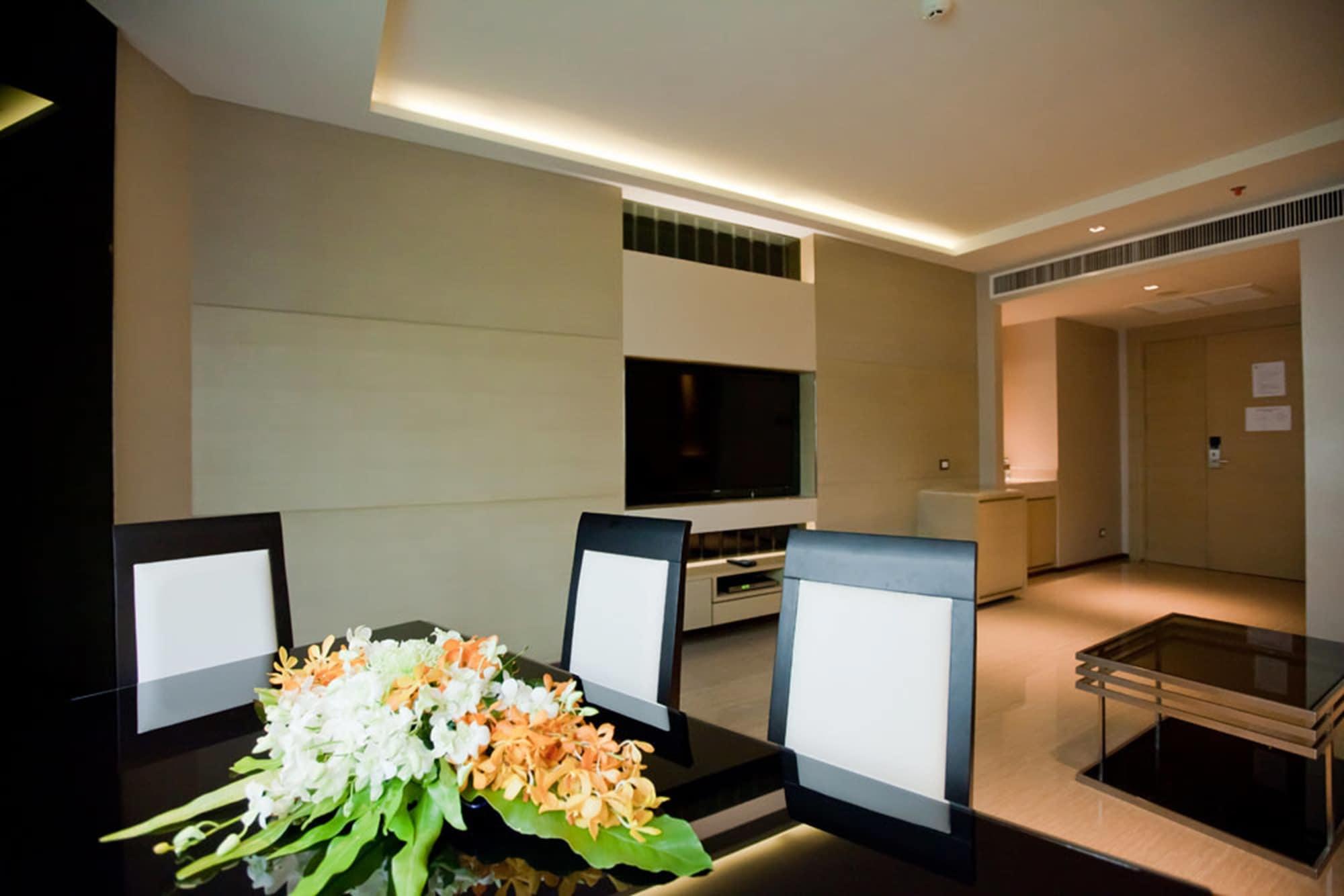 Graceland Bangkok By Grace Hotel - Sha Extra Plus Extérieur photo