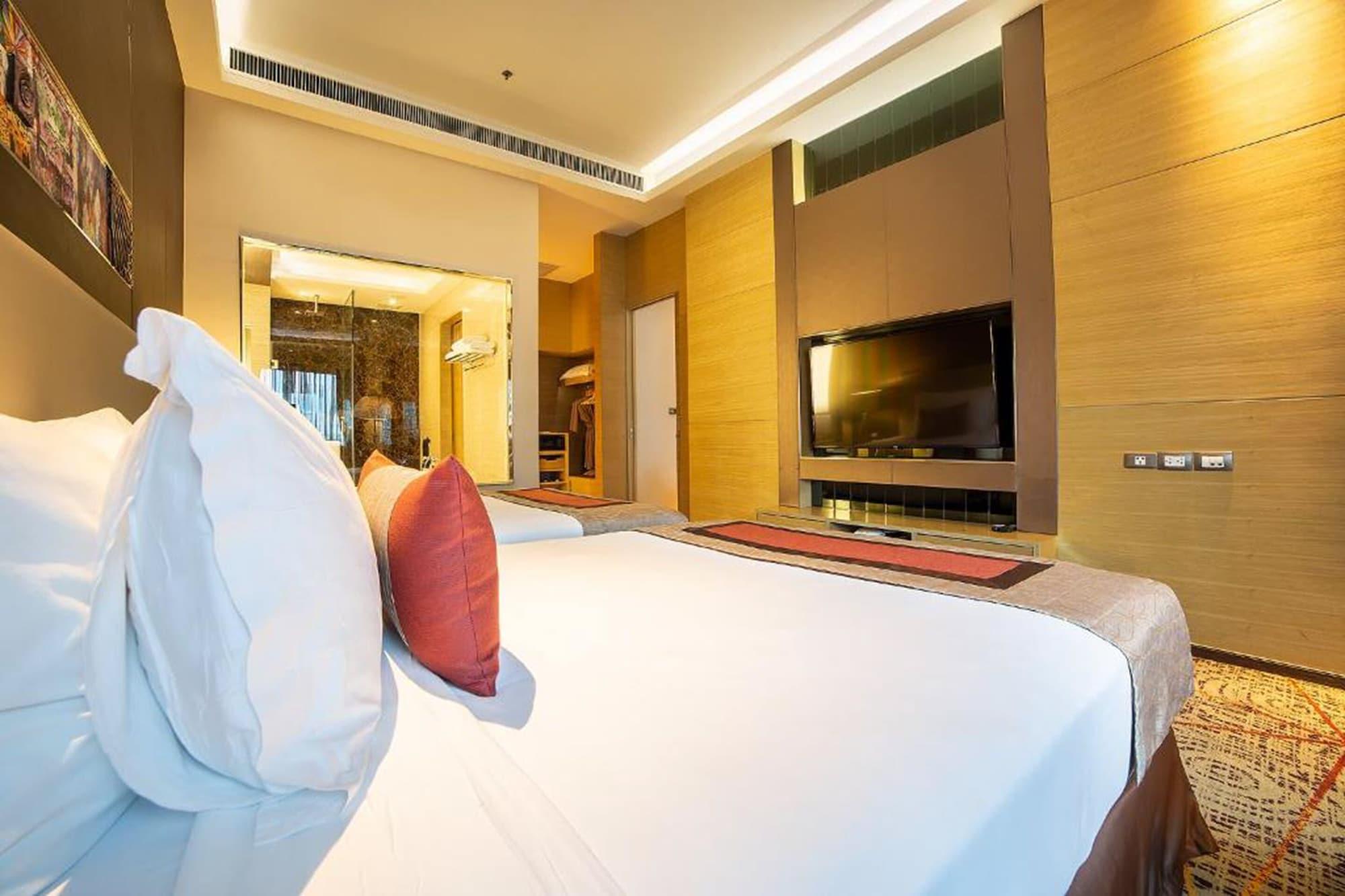 Graceland Bangkok By Grace Hotel - Sha Extra Plus Extérieur photo