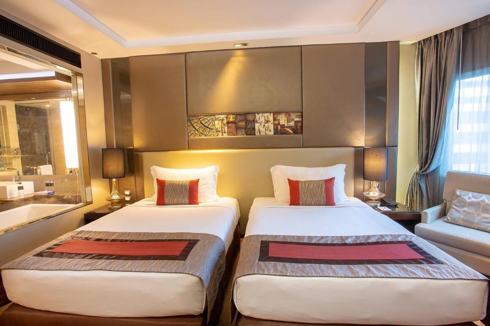 Graceland Bangkok By Grace Hotel - Sha Extra Plus Extérieur photo