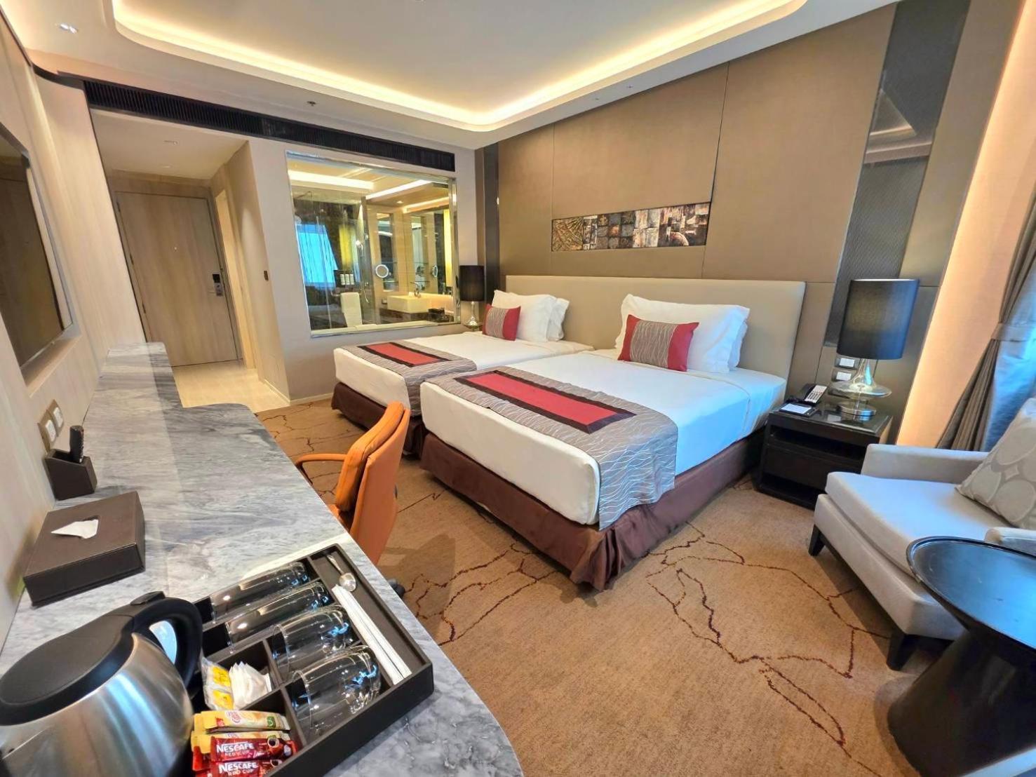 Graceland Bangkok By Grace Hotel - Sha Extra Plus Extérieur photo