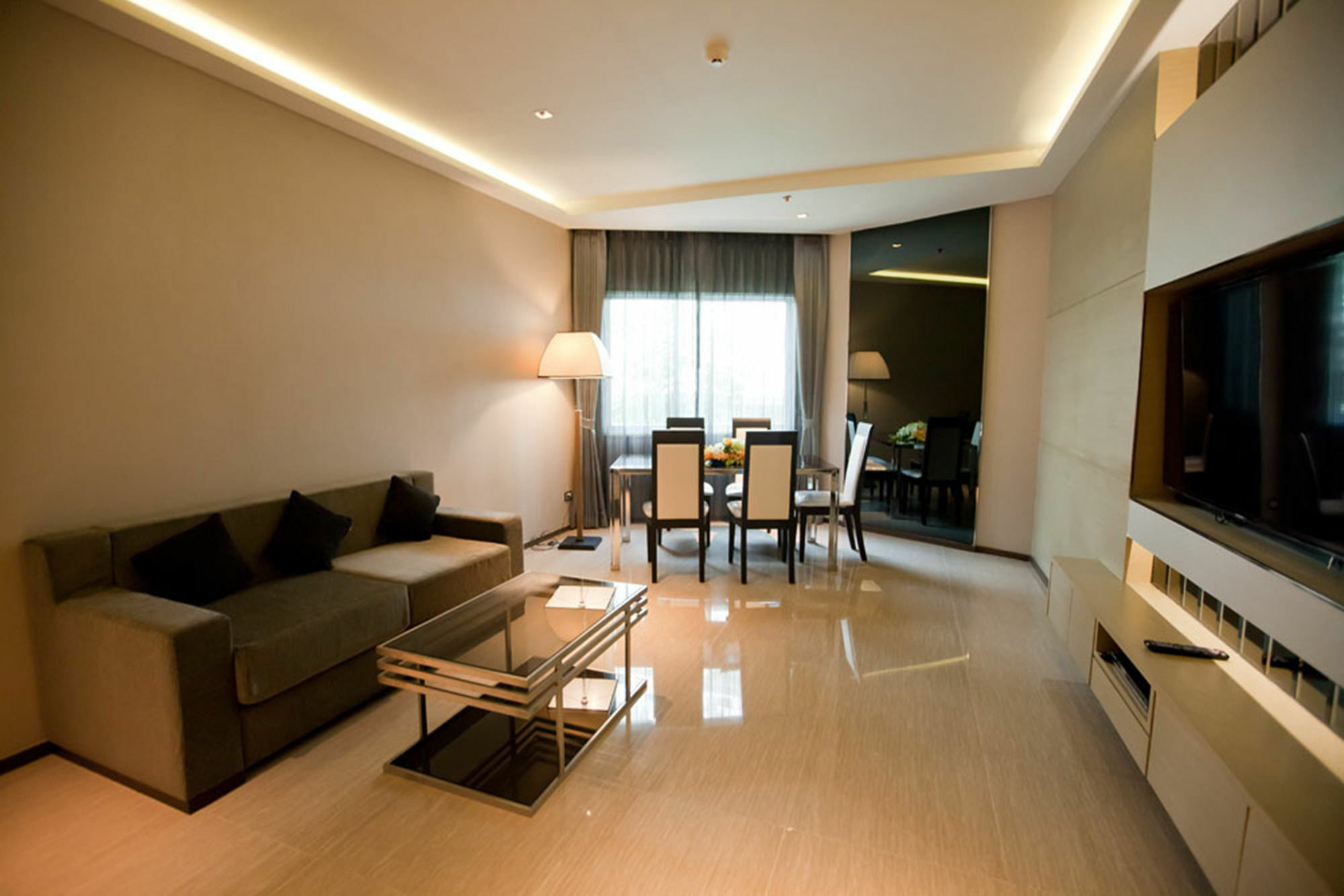 Graceland Bangkok By Grace Hotel - Sha Extra Plus Extérieur photo